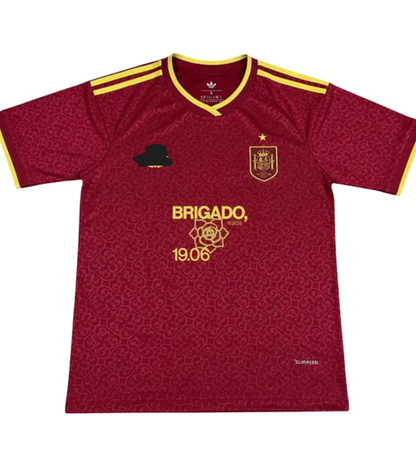 Camiseta España x Dellafuente