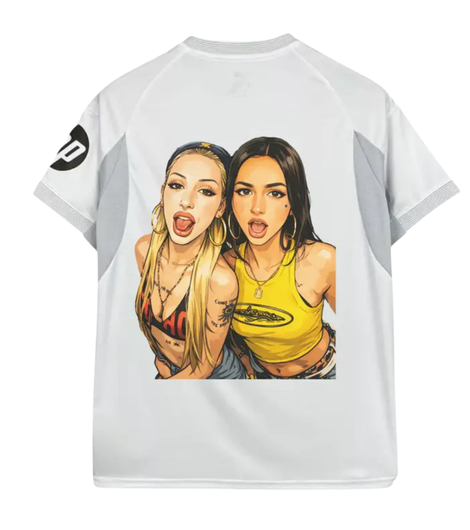 Camiseta Real Madrid x Lorna y Metrika