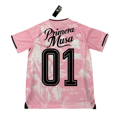 Camiseta Real Madrid x Omar Courtz