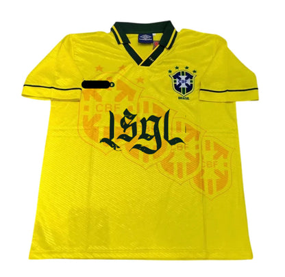 Camiseta Brasil Retro x Camin