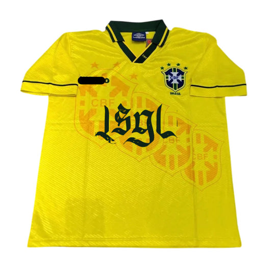 Camiseta Brasil Retro x Camin