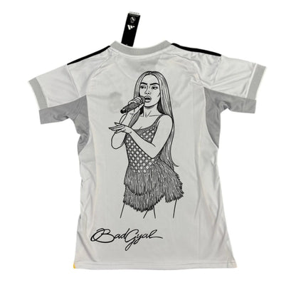 Camiseta Real Madrid x Bad Gyal