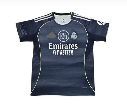 Camiseta Real Madrid x Bad Gyal