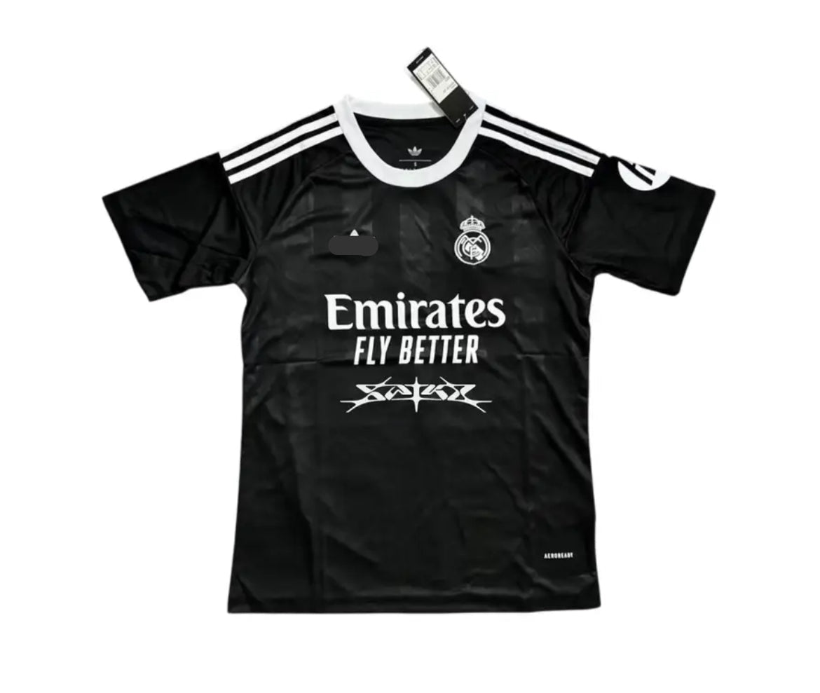 Camiseta Real Madrid x Saiko