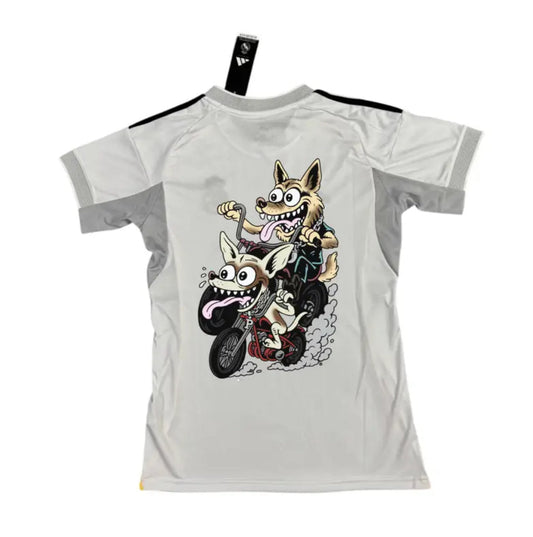 Camiseta Real Madrid x La Pantera y Lucho
